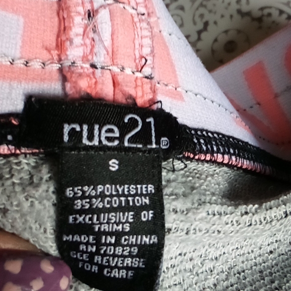 Cute rue 21 sweat pants - Picture 15 of 16